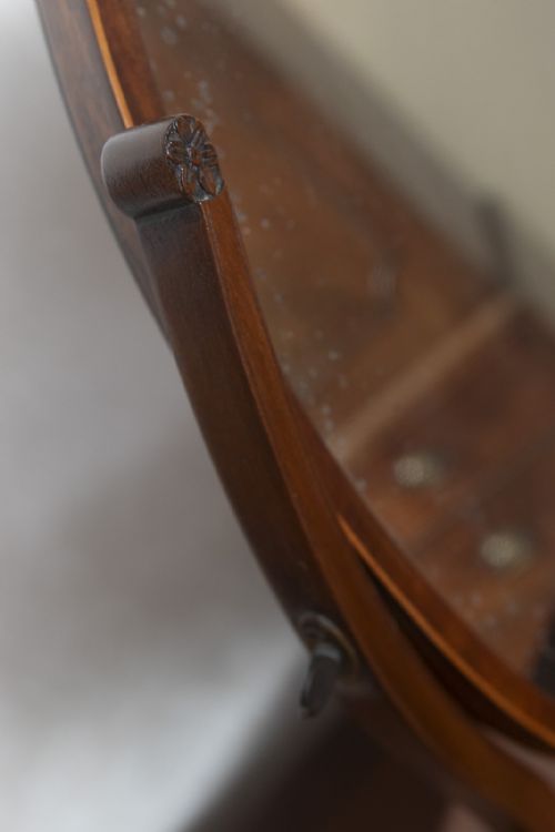 ANTIQUE MAHOGANY BOW FRONT DRESSING MIRROR - ADDITIONAL PHOTO 1