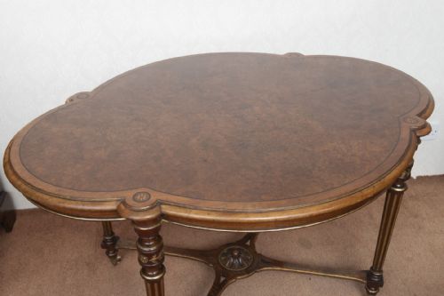 EXCEPTIONAL MID VICTORIAN BURR WALNUT CENTRE TABLE - ADDITIONAL PHOTO 6