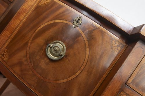 GEORGIAN MAHOGANY BOW FRONT SIDEBOARD WITH WONDERFUL INLAY - ADDITIONAL PHOTO 2