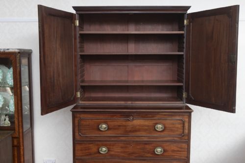 EXTREMELY FINE GEORGE III MAHOGANY SECRETAIRE BOOKCASE - ADDITIONAL PHOTO 7