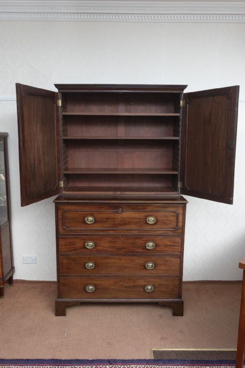 EXTREMELY FINE GEORGE III MAHOGANY SECRETAIRE BOOKCASE - ADDITIONAL PHOTO 8
