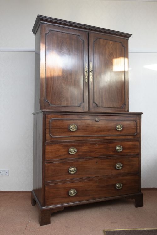 EXTREMELY FINE GEORGE III MAHOGANY SECRETAIRE BOOKCASE - ADDITIONAL PHOTO 9