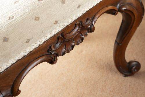 MID 19TH CENTURY MAHOGANY STOOL IN MINT CONDITION - ADDITIONAL PHOTO 4