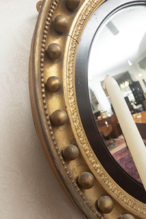 A REGENCY PERIOD CONVEX MIRROR STILL WITH THE ORIGINAL GLASS - ADDITIONAL PHOTO 3