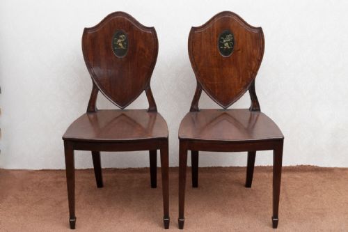 pair of 18th century shieldback mahogany hall chairs - CATEGORY: ANTIQUE CHAIRS - DATED 18TH CENTURY