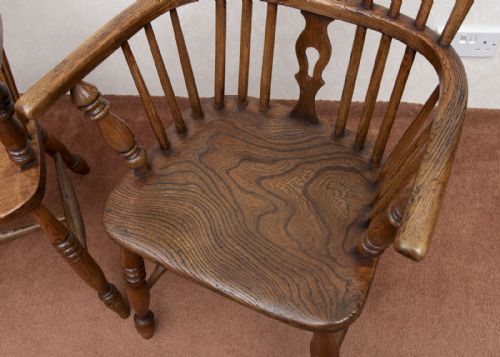 PAIR OF EARLY 19TH CENTURY ASH WINDSOR CHAIRS - ADDITIONAL PHOTO 5