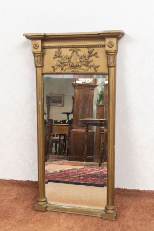 early 19th century giltwood mirror of classical style - CATEGORY: ANTIQUE MIRRORS - DATED 19TH CENTURY