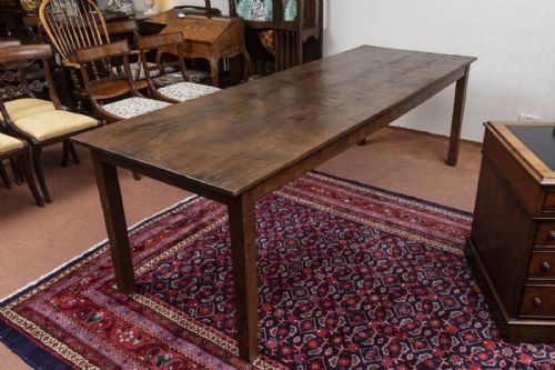 vintage oak farmhouse table to seat eight to ten people - CATEGORY: ANTIQUE TABLES - DATED 1900