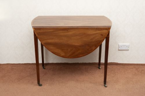 OVAL PEMBROKE TABLE OF VERY FINE QUALITY - ADDITIONAL PHOTO 2
