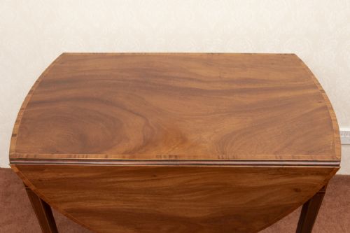 OVAL PEMBROKE TABLE OF VERY FINE QUALITY - ADDITIONAL PHOTO 5