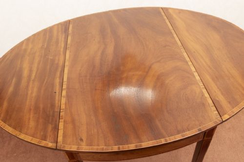 OVAL PEMBROKE TABLE OF VERY FINE QUALITY - ADDITIONAL PHOTO 10