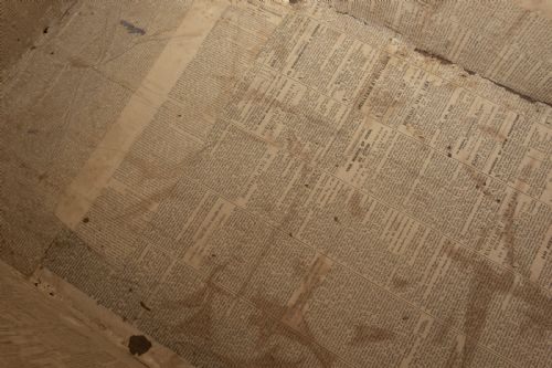 GOOD EARLY 18TH CENTURY PLANK COFFER IN ENGLISH OAK - ADDITIONAL PHOTO 6
