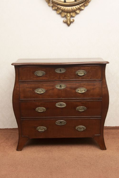 RARE 18TH CENTURY DUTCH BOMBE FOUR DRAWER CHEST - ADDITIONAL PHOTO 11