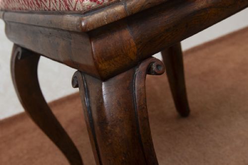 GOOD VICTORIAN SOLID ROSEWOOD FOOT STOOL - ADDITIONAL PHOTO 3