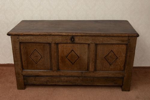 OAK COFFER OR MULE CHEST WITH INLAID PANELS - ADDITIONAL PHOTO 11