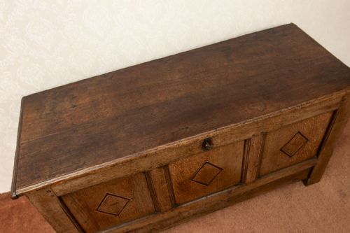 OAK COFFER OR MULE CHEST WITH INLAID PANELS - ADDITIONAL PHOTO 12