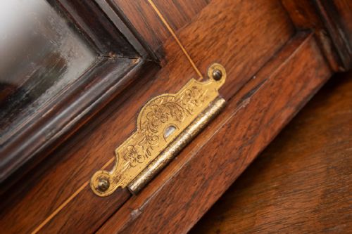 ANTIQUE HANGING CORNER CUPBOARD - ADDITIONAL PHOTO 2
