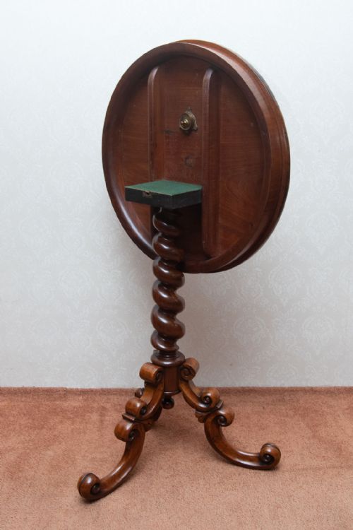 FINE QUALITY ROSEWOOD CIRCULAR GAMES TABLE - ADDITIONAL PHOTO 3