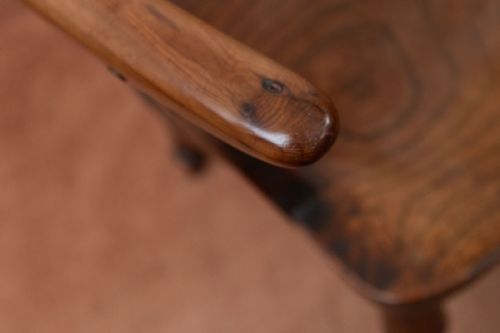 ATTRACTIVE LOW BACK WINDSOR CHAIR IN YEW - ADDITIONAL PHOTO 2