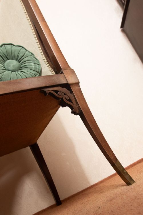 ARTS AND CRAFTS STYLE SOFA - ADDITIONAL PHOTO 5