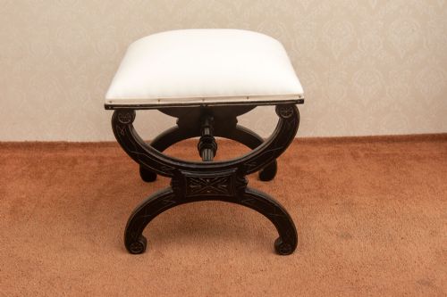 VICTORIAN EBONIZED AND GILT STOOL FROM THE AESTHETIC PERIOD - ADDITIONAL PHOTO 4