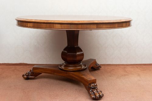 VERY PRETTY EARLY VICTORIAN MAHOGANNY DINING TABLE - ADDITIONAL PHOTO 1