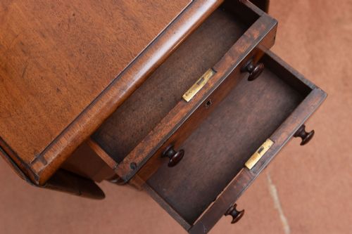 GEORGE III MAHOGANY WORK TABLE WITH TWO DRAWERS - ADDITIONAL PHOTO 7