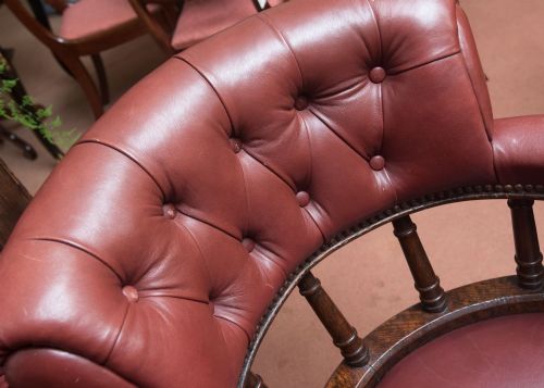 MAHOGANY UPHOLSTERED DESK CHAIR - ADDITIONAL PHOTO 2