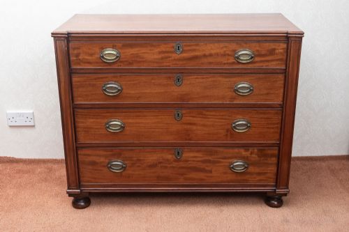 good early 19th century mahogany dressing chest - CATEGORY: ANTIQUE CHEST OF DRAWERS - DATED 19TH CENTURY