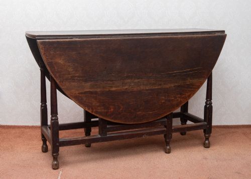 MID 18TH CENTURY GATELEG TABLE IN OAK - ADDITIONAL PHOTO 1