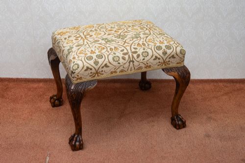 well carved walnut cabriole leg stool - CATEGORY: ANTIQUE STOOLS - DATED 1900