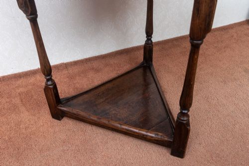 VERY GOOD CRICKET TABLE IN OAK - ADDITIONAL PHOTO 3