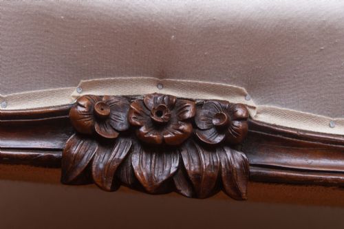 VICTORIAN FRAMED SOFA IN QUALITY MAHOGANY - ADDITIONAL PHOTO 6
