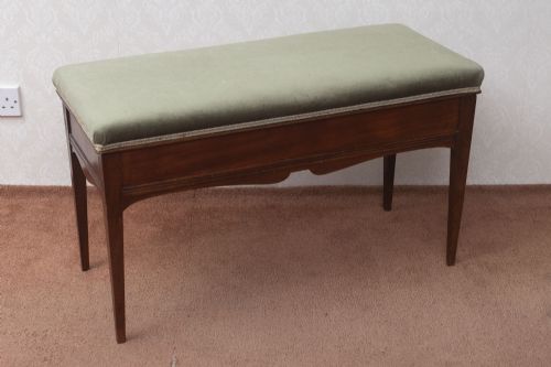 a very attractive mahogany piano stool - CATEGORY: ANTIQUE STOOLS - DATED 19TH CENTURY