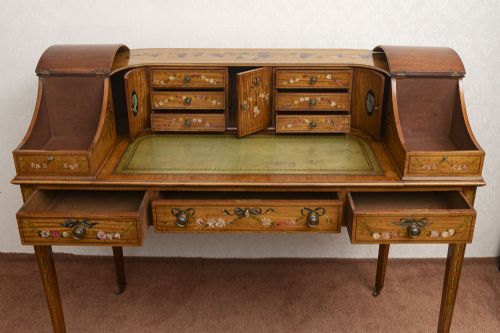 EXTREMELY FINE CARLTON HOUSE WRITING DESK IN SATIN WOOD - ADDITIONAL PHOTO 11