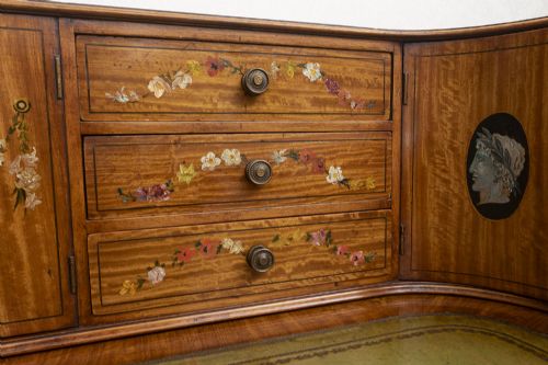 EXTREMELY FINE CARLTON HOUSE WRITING DESK IN SATIN WOOD - ADDITIONAL PHOTO 15