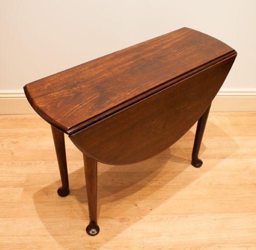 fig 1. A Small Georgian Mahogany Occasional/Supper Table