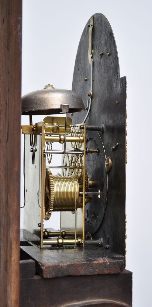 fig 2. A Fine Quality Flame Mahogany London Longcase / Grandfather Clock, circa 1760.