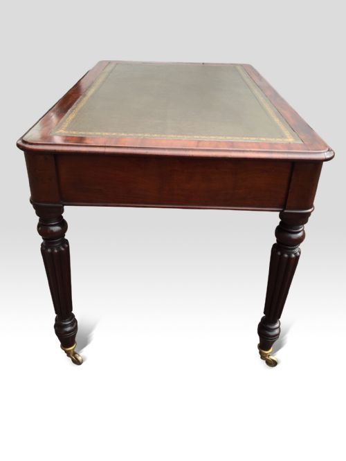 A SUPERB WILLIAM IV MAHOGANY WRITING TABLE BY T WILSON - ADDITIONAL PHOTO 2