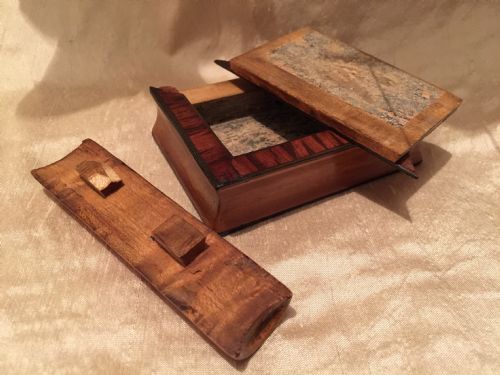 GEORGE III SATINWOOD AND INLAID SNUFF BOX IN THE FORM OF A SMALL BOOK PROBABLY AN APPRENTICE PIECE - ADDITIONAL PHOTO 5