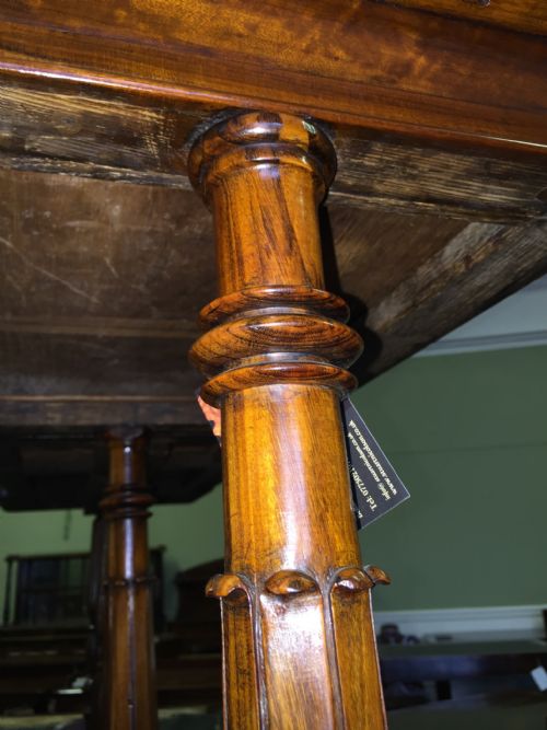 A SUPERB GONALO ALVES SIDE TABLE ATTRIBUTED TO GILLOWS - ADDITIONAL PHOTO 7