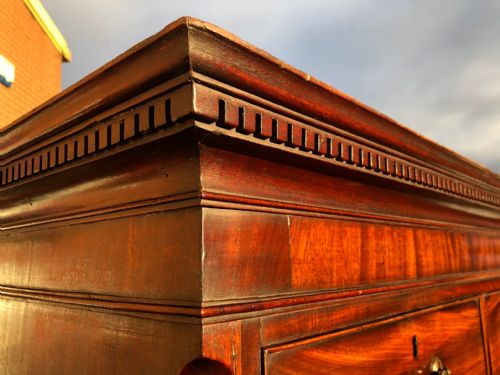 A FINE CHIPPENDALE PERIOD MAHOGANY TALLBOY CHEST ON CHEST - ADDITIONAL PHOTO 6