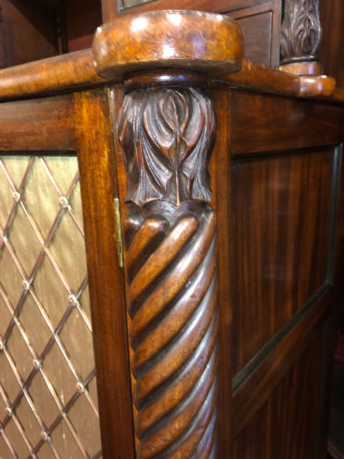 A SUPERB REGENCY IRISH PROBABLY CORK SIDE CABINET - ADDITIONAL PHOTO 5