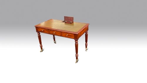 A REGENCY MAHOGANY CHAMBER WRITING TABLE BY GILLOWS - ADDITIONAL PHOTO 1