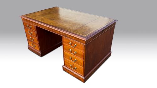 A WONDERFUL QUALITY MID 19TH C MAHOGANY PARTNERS DESK - ADDITIONAL PHOTO 8