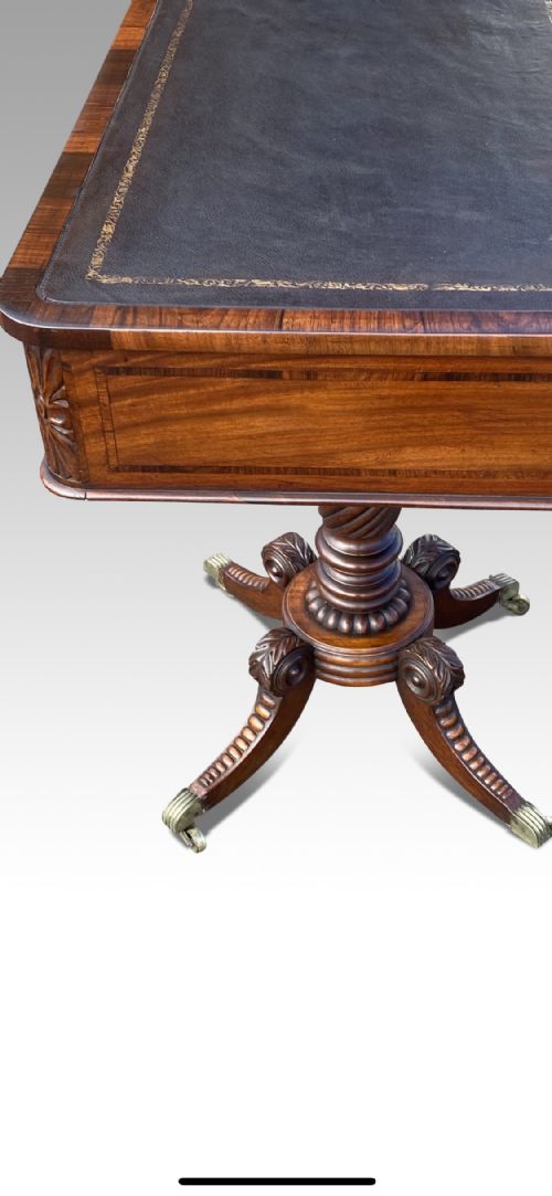 A FINE REGENCY IRISH MAHOGANY TABLE IN THE MANNER OF WILLIAMS GIBTON DUBLIN - ADDITIONAL PHOTO 3