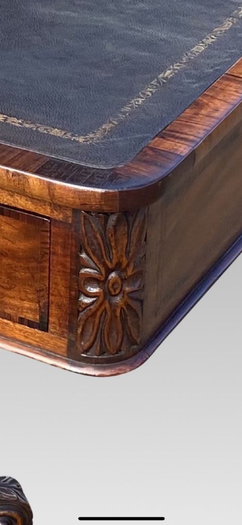 A FINE REGENCY IRISH MAHOGANY TABLE IN THE MANNER OF WILLIAMS GIBTON DUBLIN - ADDITIONAL PHOTO 6