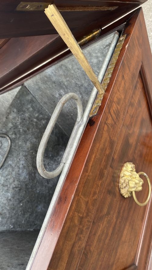 REGENCY MAHOGANY WINE COOLER - ADDITIONAL PHOTO 8
