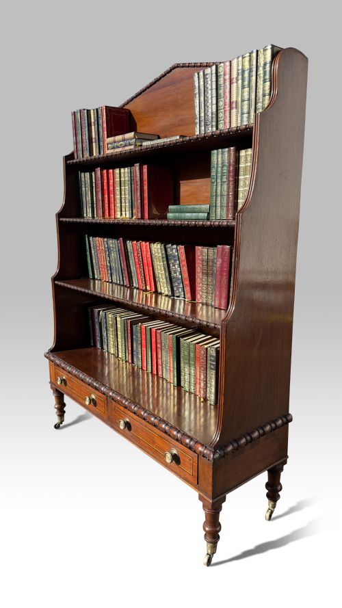 A FINE IRISH REGENCY MAHOGANY WATERFALL OPEN BOOKCASE - ADDITIONAL PHOTO 6