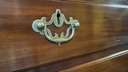 A SUPERB MID 18TH C IRISH MAHOGANY TALLBOY CHEST - ADDITIONAL PHOTO 3